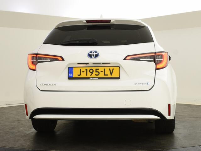 Toyota COROLLA 1.8 Hybrid Dynamic | All Seasons | Stoelverwarming |