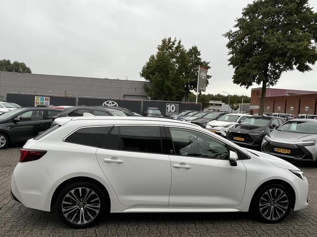 Toyota COROLLA Touring Sports Hybrid 200 Dynamic Premium all seasonbanden