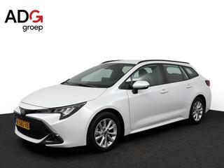 toyota-corolla-touring-sports-hybri