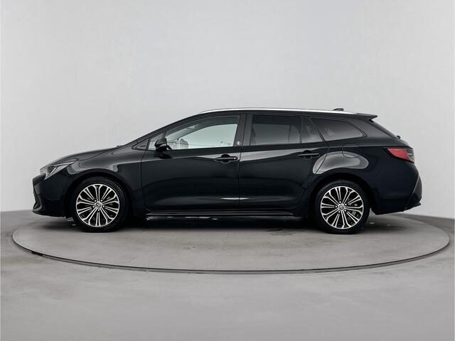 Toyota COROLLA Touring Sports 1.8 Hybrid Dynamic Plus | Uniek interieur | Stuur- en stoelverwarming |