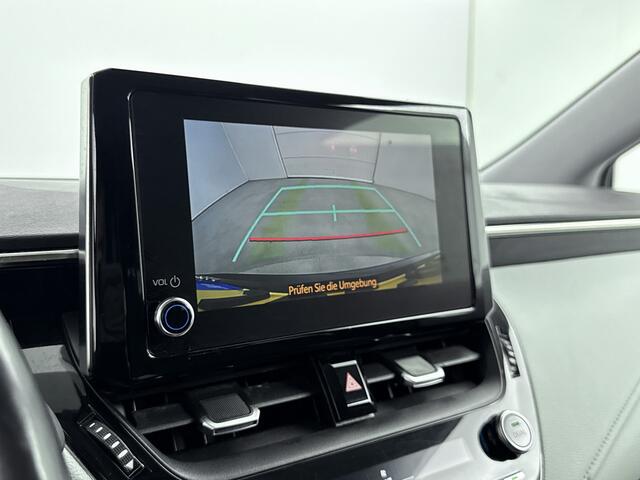 Toyota COROLLA Touring Sports 1.8 Hybrid Dynamic Plus | Uniek interieur | Stuur- en stoelverwarming |