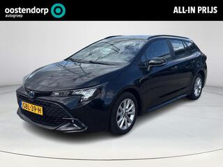 toyota-corolla-touring-sports-hybri