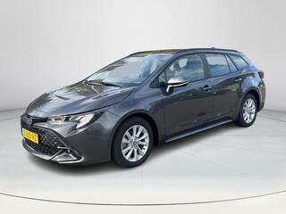 toyota-corolla-touring-sports-hybri