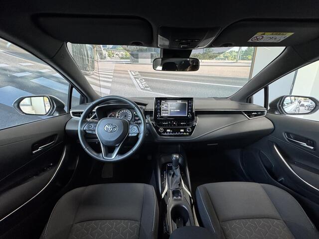 Toyota COROLLA 1.8 Hybrid Active / 1e eig. / NL auto / Dealeronderhouden / apple carplay of android auto/ Trekhaak / achteruitrijcamera/ Max. trekgewicht geremd 750 kg