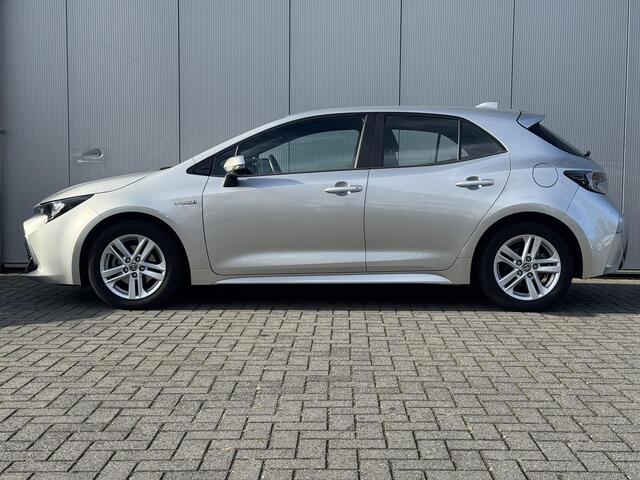 Toyota COROLLA 1.8 Hybrid Active / 1e eig. / NL auto / Dealeronderhouden / apple carplay of android auto/ Trekhaak / achteruitrijcamera/ Max. trekgewicht geremd 750 kg