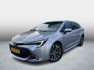 toyota-corolla-touring-sports-hybri