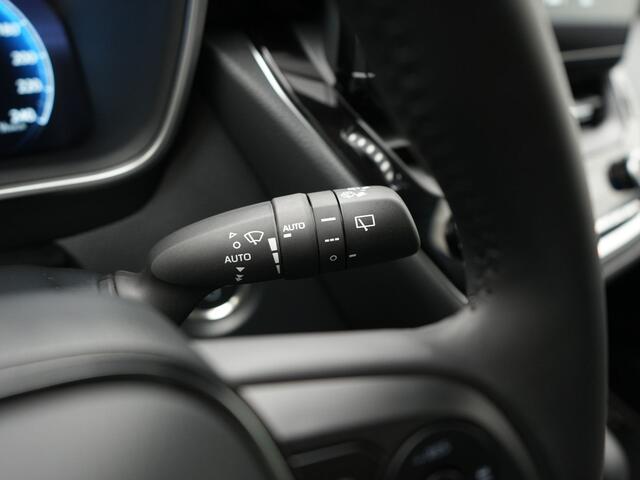 Toyota COROLLA Touring Sports Hybrid 140 Dynamic Nu inclusief ¤ 3000,- inruilpremie! Direct leverbaar!