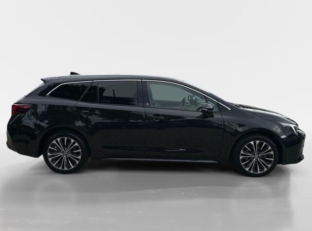 Toyota COROLLA 1.8 Hybrid Dynamic I Keyles I Half-leder I Dodehoekdetectie