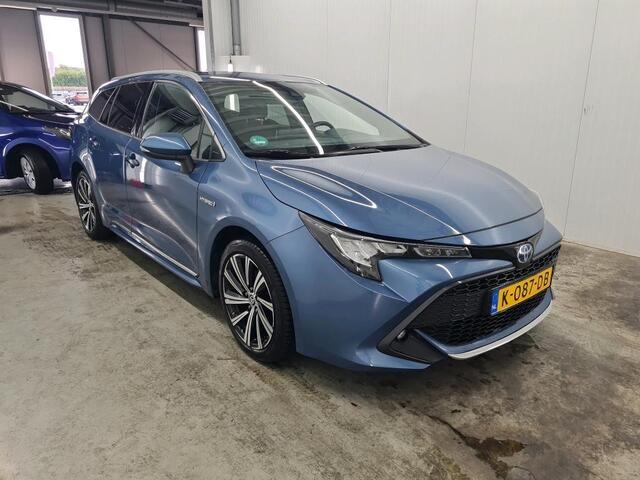 Toyota COROLLA Touring Sports 1.8 Hybrid Business Plus Automaat Trekhaak Navigatie Apple Carplay/Android Auto Camera Parkeersensoren Adaptive Cruise Control Ledverlichting Stoelverwarming Climate Control Getinte ramen