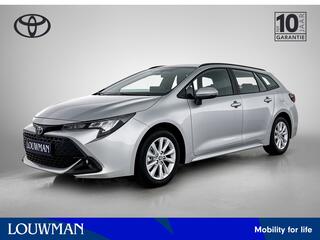 toyota-corolla-touring-sports-hybri