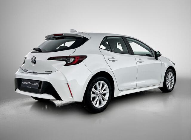 Toyota COROLLA Hybrid 140 Active Limited | Stoelverwarming | Climate control | Adaptive cruise control | LM velgen |