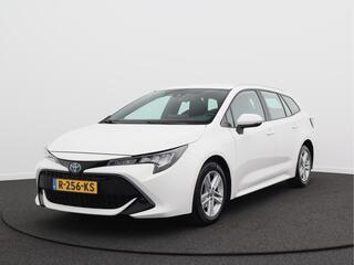 toyota-corolla-touring-sports-1.8-h