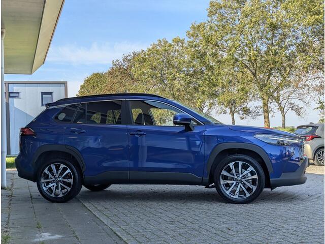 Toyota COROLLA Cross Hybrid 140 Style | Stoel- stuurverwarming | Dodehoek | Elek. achterklep | ACC | PDC V+A