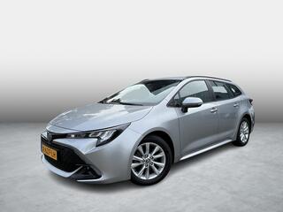 toyota-corolla-touring-sports-hybri
