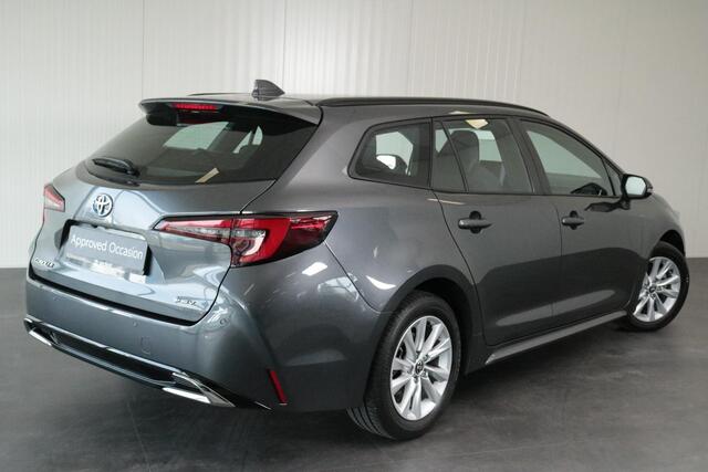 Toyota COROLLA Touring Sports Hybrid 140 Dynamic Parkeersensoren, Stoelverwarming , NAVI.