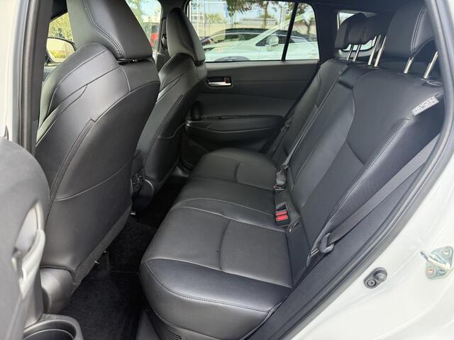 Toyota COROLLA Cross Hybrid 200 Executive **TREKHAAK/ NAVIGATIE DODEHOEK DETECTIE/ 360 CAMERA/ GARANTIE**