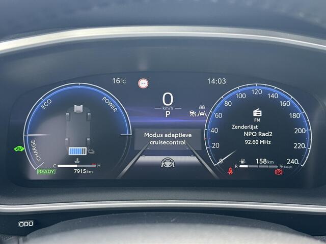 Toyota COROLLA Cross Hybrid 200 Executive **TREKHAAK/ NAVIGATIE DODEHOEK DETECTIE/ 360 CAMERA/ GARANTIE**