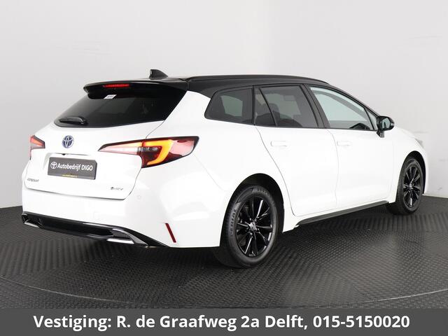 Toyota COROLLA Touring Sports Hybrid 140 Business Bi-Tone | Stuur-/Stoelverwarming | Parkeersensoren | Apple Carplay & AndriodAUTO | Navigatie