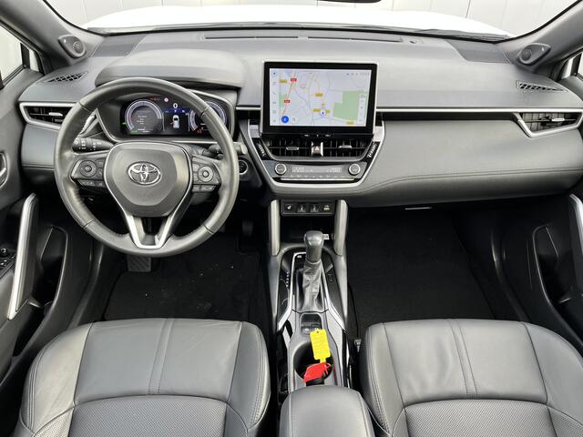 Toyota COROLLA Cross 2.0 High Power Hybrid Launch Edition Leder Pano Dak 360 Camera Trekhaak NL auto