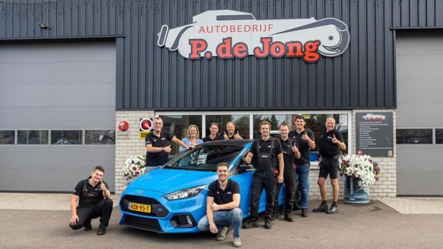 Toyota COROLLA 2.0 HYBRID GR-SPORT, Pano, Headup, Carplay, JBL, ACC, BLIS, Camera