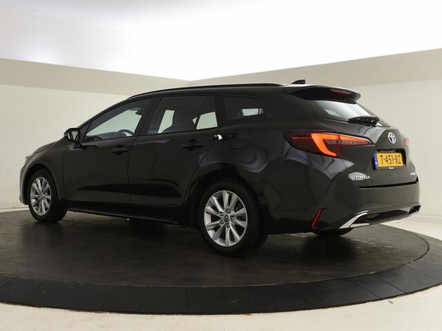 Toyota COROLLA Hybrid 140 Active | All Seasons banden | Carplay | Camera