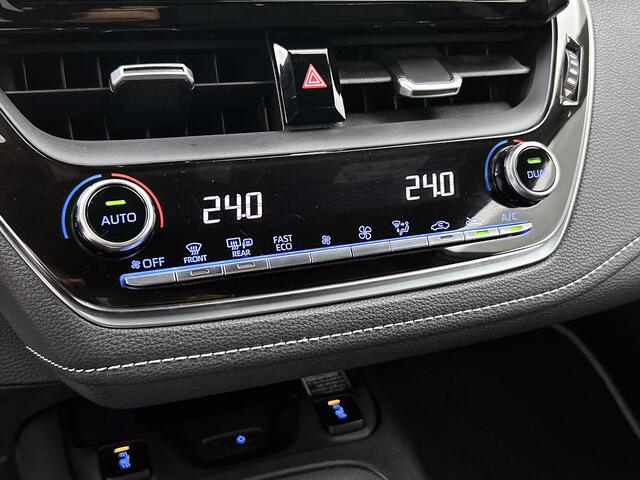 Toyota COROLLA 1.8 Hybrid First Edition | Bi tone | Premium uitgevoerd |