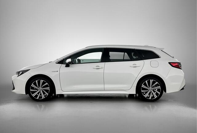 Toyota COROLLA Touring Sports 2.0 Hybrid Dynamic | 18'' LM velgen | Adaptive cruise control | Climate control | Stoelverwarming |