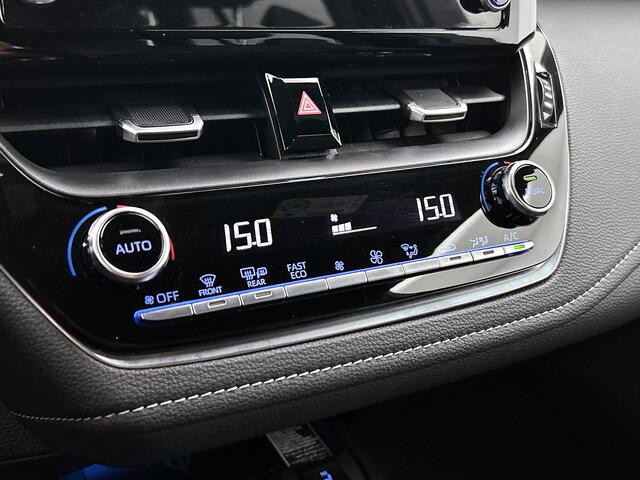 Toyota COROLLA Touring Sports 2.0 Hybrid Dynamic | 18'' LM velgen | Adaptive cruise control | Climate control | Stoelverwarming |
