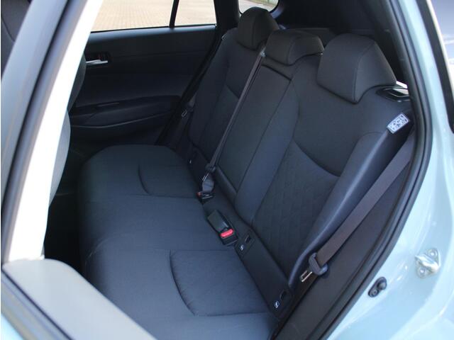 Toyota COROLLA Cross Hybrid 140 Dynamic Cruise en Climate Control, Draadloze Telefoonlader