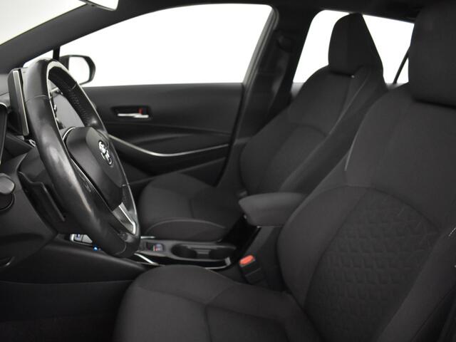Toyota COROLLA 2.0 Hybrid Dynamic Edition | Head Up | Stuur en Stoelverwarming