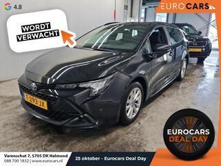 toyota-corolla-touring-sports-1.8-h