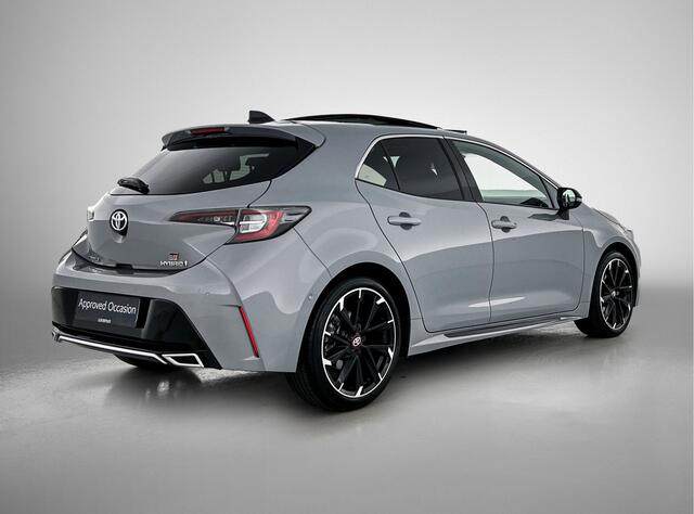 Toyota COROLLA 2.0 Hybrid GR-Sport Plus | Premium uitgevoerd | Pano dak |