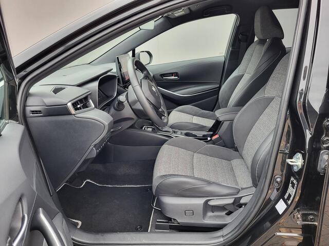 Toyota COROLLA Touring Sports Hybrid 140 Dynamic Automaat / tot 10 jaar Garantie* / Winter Pakket / All Season banden / Adaptief CC / Stuur-, Stoel en voorruitverwarming / Draadloze telefoon lader / Apple Carplay / Android Auto / Achteruitrijcamera /