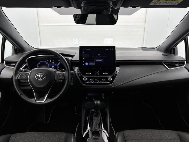 Toyota COROLLA Touring Sports Hybrid 140 Dynamic | 1e Eigenaar | BTW'er | Apple Carplay / Android Auto | Camera | Facelift Model |