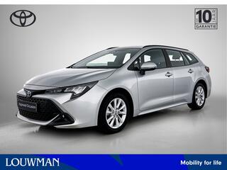 toyota-corolla-touring-sports-hybri