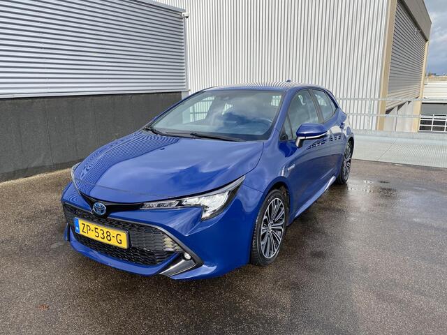 Toyota COROLLA 1.8 Hybrid First Edition Trekhaak, navigatie, Volledig dealeronderhouden, adaptieve cruise control, keyless start, achteruitrij camera, automaat!