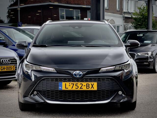 Toyota COROLLA Touring Sports 1.8 HYBRID PLUS-EDTION AUT LEDER NAVI CAMERA AIRCO LED LMV PDC