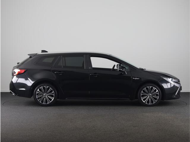 Toyota COROLLA Touring Sports 2.0 Hybrid Style Limited | Stoelverwarming | Parkeersensoren | Stuurwielverwarming | Apple Carplay -/ Android Auto |