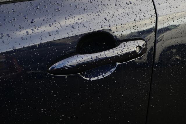 Toyota COROLLA Touring Sports Hybrid 140 Dynamic | Apple Carplay | Safety Sense | Achteruitrij camera | fotos