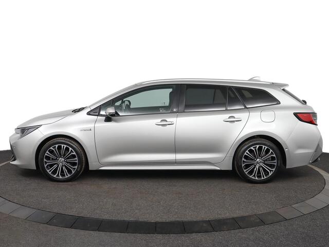 Toyota COROLLA 2.0 High Power Hybrid First Edition | Stoelverwarming | Stuurverwarming | Voorruitverwarming |