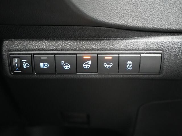 Toyota COROLLA Touring Sports 2.0 Hybrid Dynamic 180pk Dealer O.H. | Adaptive Cruise | Camera | Sportstoelen & Stuur Verwarmd | Apple Carplay | Keyless | Blis | Navigatie | DAB |