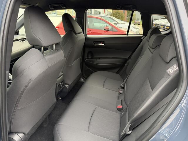 Toyota COROLLA Cross Hybrid 140 Dynamic Nieuw Voorraad Snel leveren