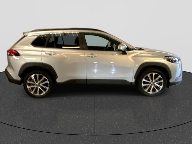 Toyota COROLLA Cross Hybrid 200 Executive Edition | Rijklaar | Blindspot | Trekhaak | Sensoren