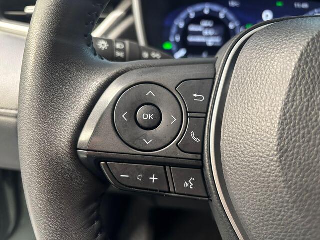 Toyota COROLLA Cross 2.0 High Power Hybrid First Edition STOELVERWARMING, SLECHTS 30.724KM, APPLE CARPLAY/ANDROID AUTO!!!