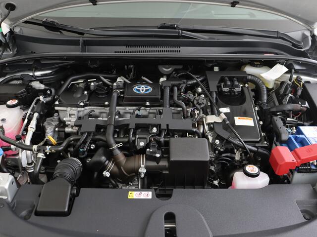 Toyota COROLLA Touring Sports 1.8 Hybrid Style Bi-Tone | Limited |