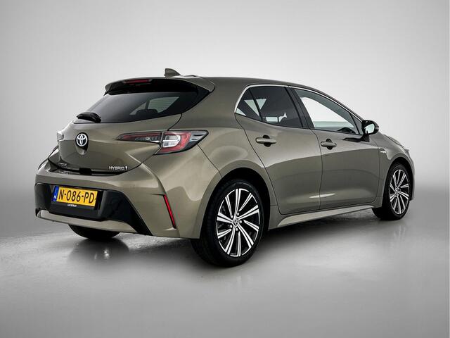 Toyota COROLLA 1.8 Hybrid Dynamic | 1e Eigenaar | Nieuw Geleverd & Onderhouden | Stoelverwarming | Apple Carplay / Anrdoid Auto |