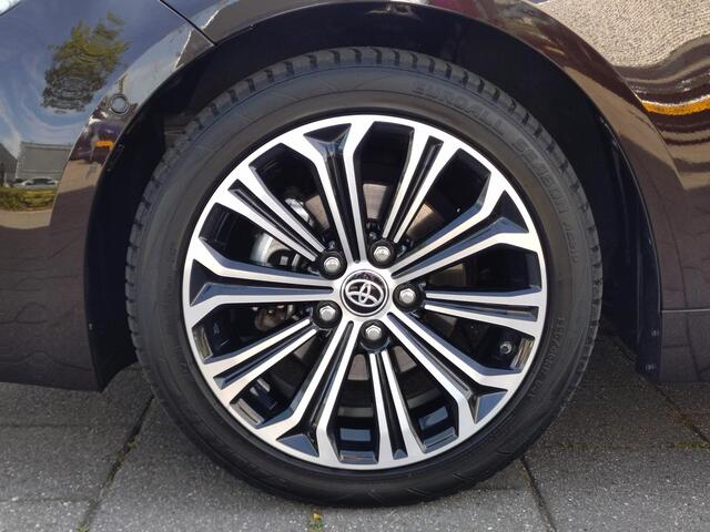 Toyota COROLLA Touring Sports 1.8 Hybrid Dynamic Edition