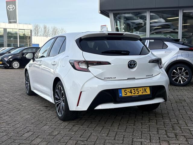 Toyota COROLLA 1.8 Hybrid Business Plus | Trekhaak | Dodehoek sensor |