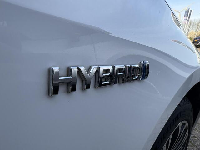 Toyota COROLLA 1.8 Hybrid Business Plus | Trekhaak | Dodehoek sensor |