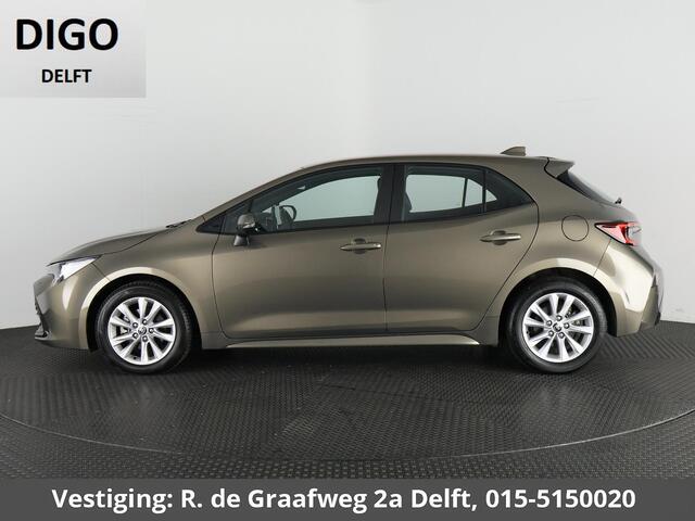 Toyota COROLLA Hybrid 140 Business | Stuur-/& Stoelverwarming | Apple Carplay & AndroidAUTO | Navigatie